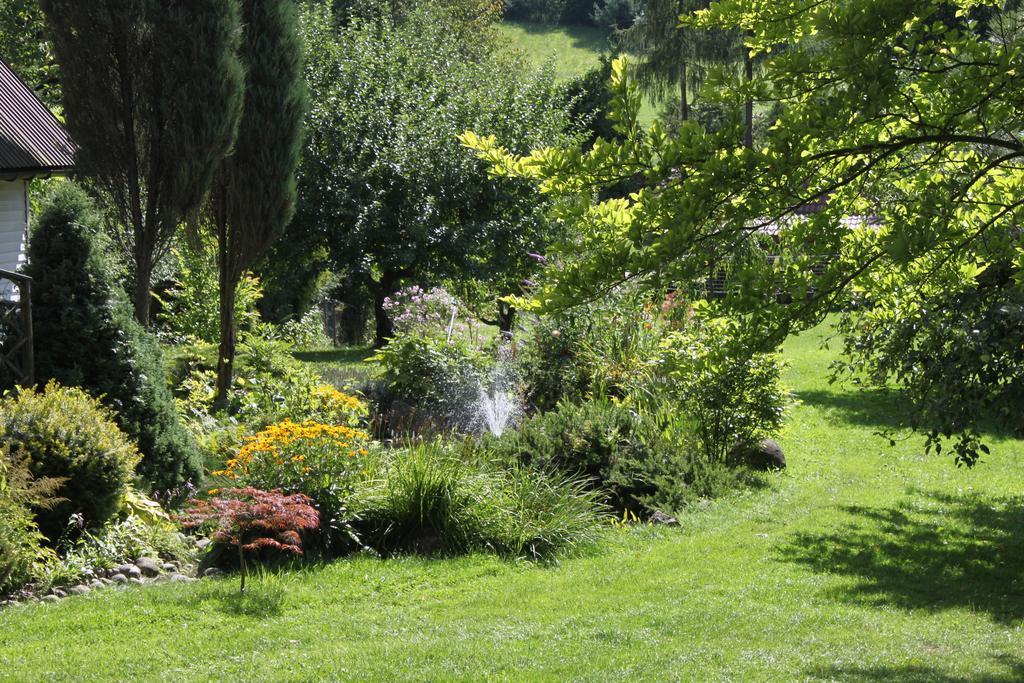 Uroczysko Villa Lesko Exterior foto